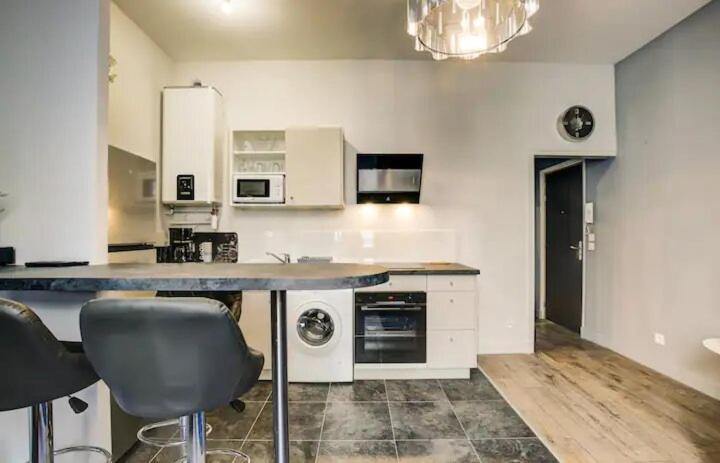 Le Modernisme - Tours Apartment ภายนอก รูปภาพ